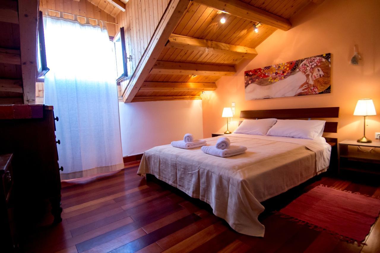 Attic Flat At San Giacomo Square-Corfu Town Apartment Ngoại thất bức ảnh